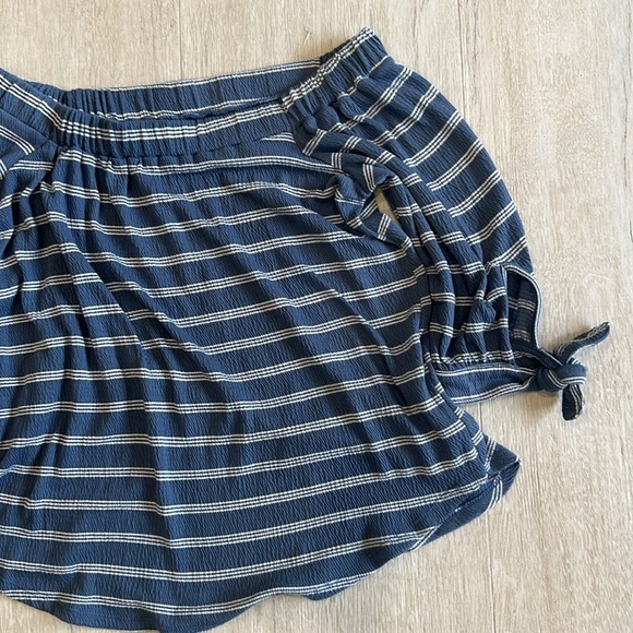 Abercrombie & Fitch Women's Striped Off Shoulder Blouse Blue White Size xs - Picture 7 of 11